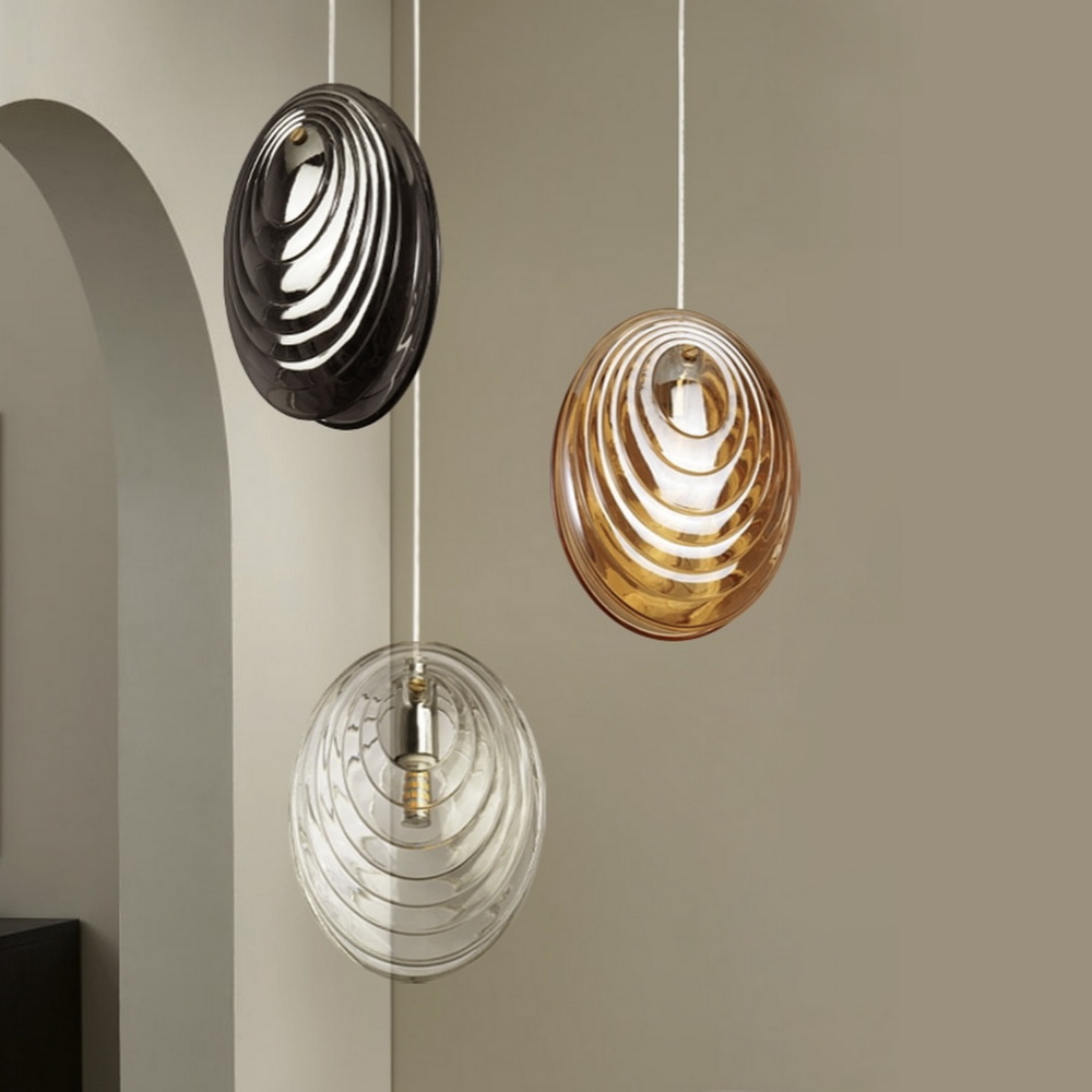 Pendant "Shell" made of transparent glass - Image 4