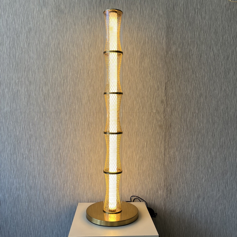 Торшер світлодіодний у бронзовому золоті - Зображення 9